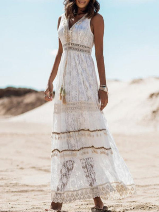 vestido longo de renda com detalhes pompom decote v boho chic branco