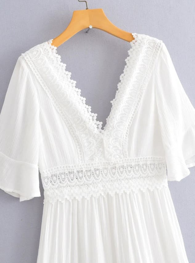 Vestido Boho Chic Midi Branco Rendas detalhes transparências casamento na praia