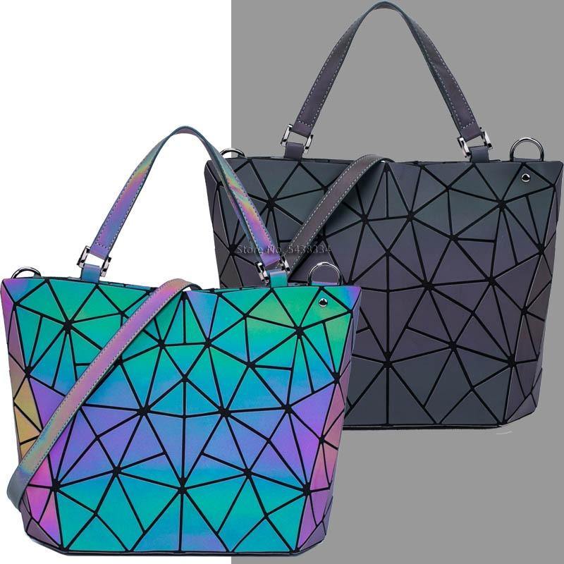 Bolsa Geométrica Holográfica de Ombro Issey Miyake - Loja Style Me