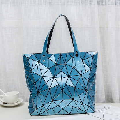 Bolsa Geométrica Holográfica de Ombro Issey Miyake