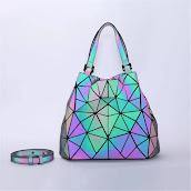 Bolsa Geométrica Holográfica de Ombro Issey Miyake - Loja Style Me