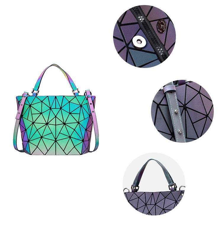 Bolsa Geométrica Holográfica de Ombro Issey Miyake - Loja Style Me