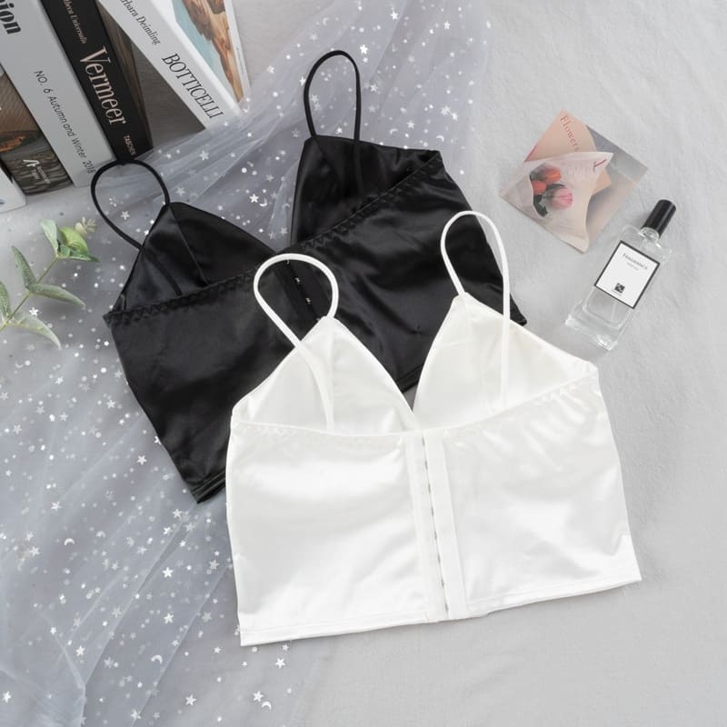 cropped de cetim alcinha verão com bojo removível brilhante brilhoso sexy sensual liso decote decotado ajustável elástico sutian sutiã top bralette lingerie seda preto branco