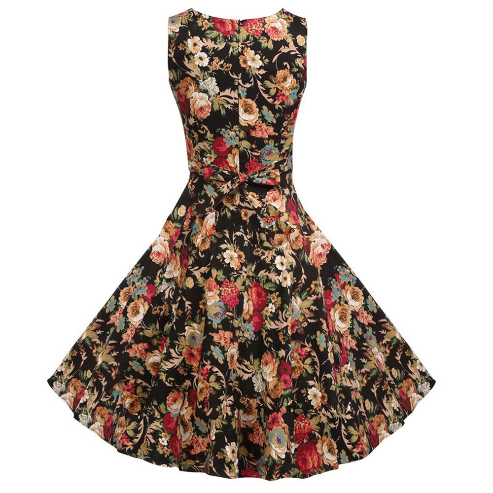 vestido retrô preto estampa floral rodado