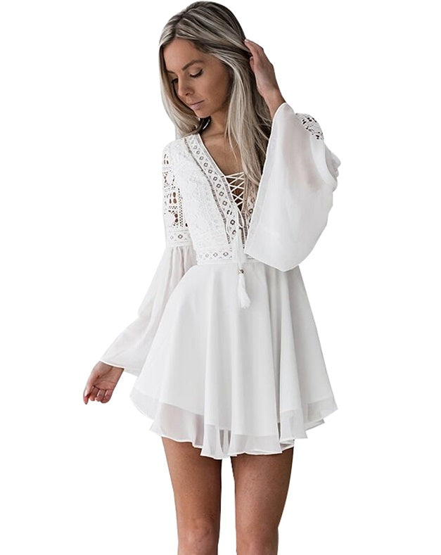 Vestido c/ Renda Decote amarrações Trançado Flare branco